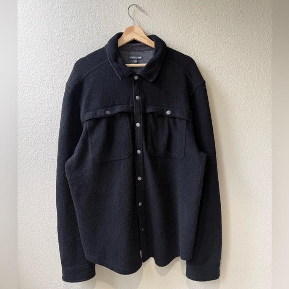 Toad&Co Men's Black Kennicott Shirt Jacket - Picture 3 of 16